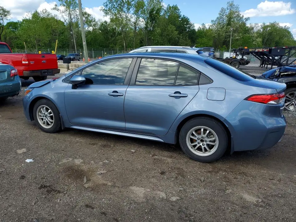 2022 TOYOTA COROLLA LE  