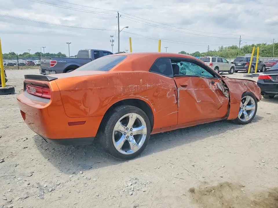 2011 DODGE CHALLENGER R  