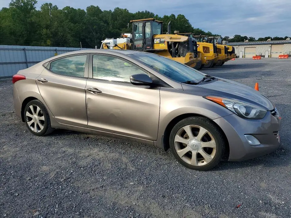 2012 HYUNDAI ELANTRA LIMITED  