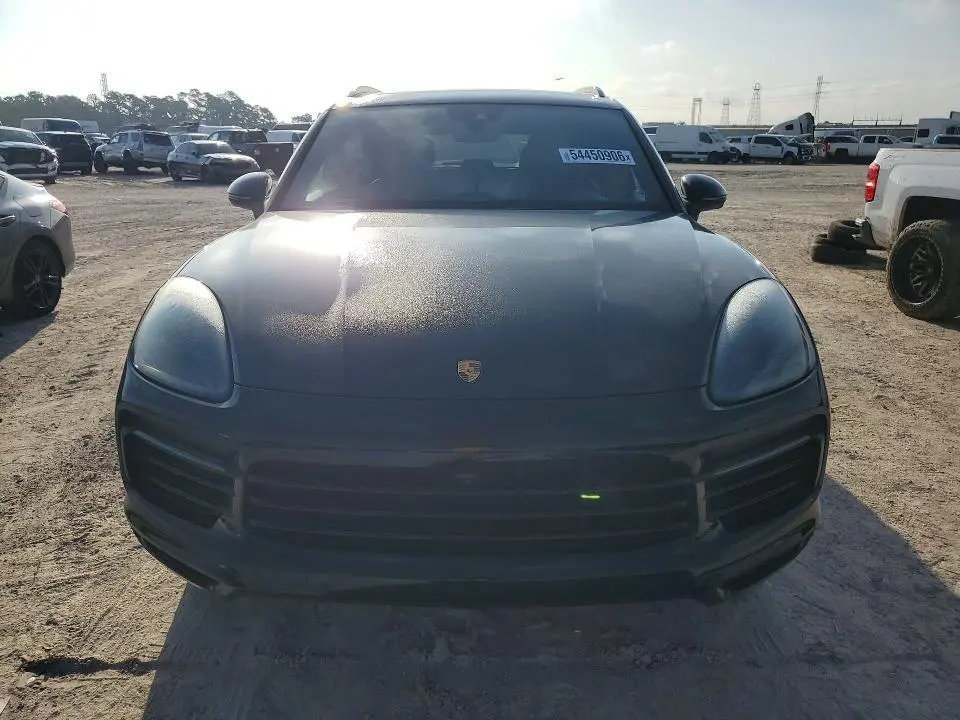 2021 PORSCHE CAYENNE S  