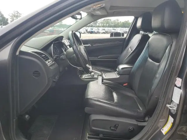 2019 CHRYSLER 300 LIMITED  