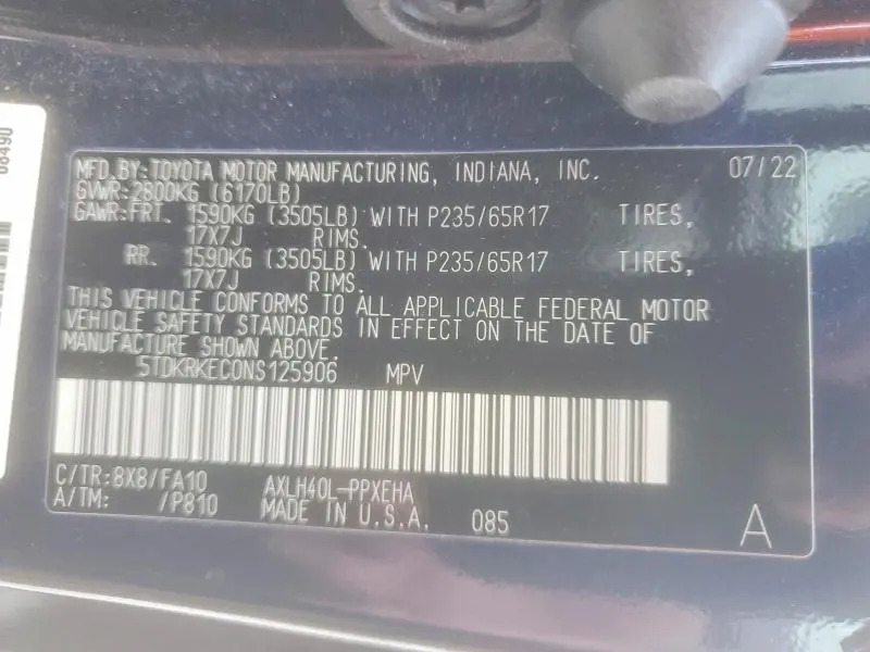 2022 TOYOTA SIENNA LE  