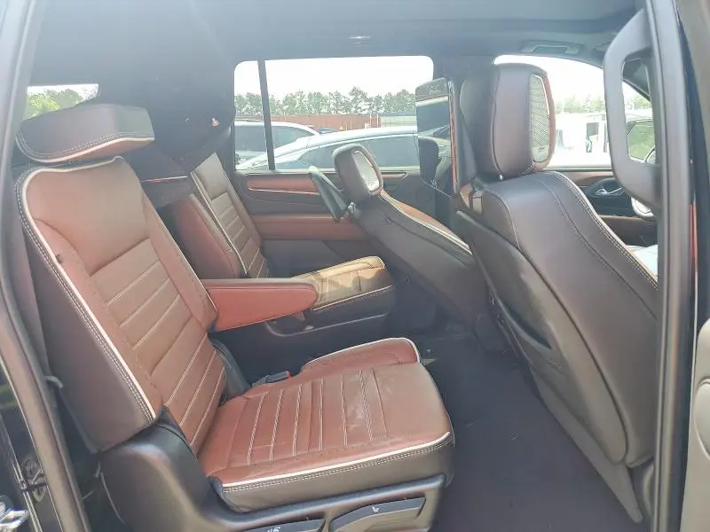 2024 GMC YUKON XL DENALI ULTIMATE  