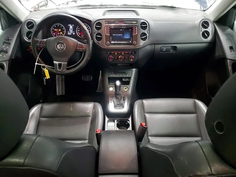 2017 VOLKSWAGEN TIGUAN WOLFSBURG  