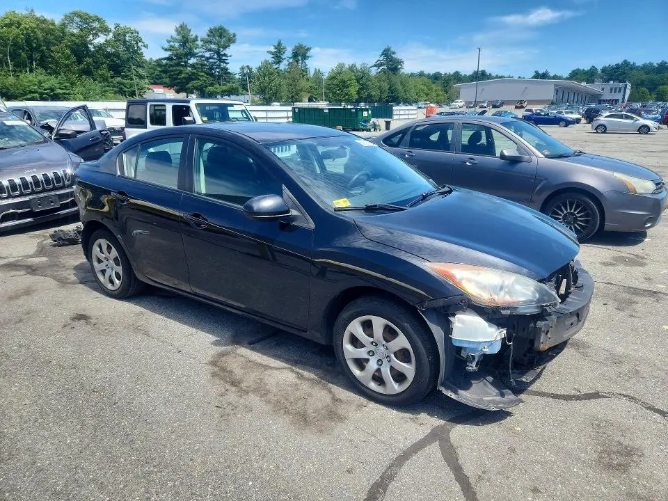 2013 MAZDA 3 I  