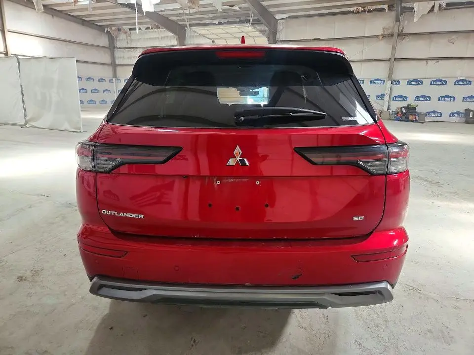 2025 MITSUBISHI OUTLANDER SE  