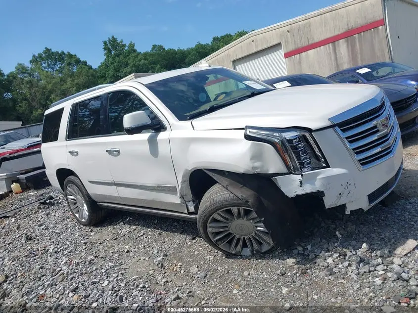 2018 CADILLAC ESCALADE PLATINUM
