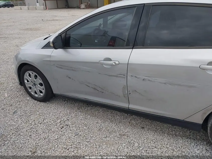 2012 FORD FOCUS SE