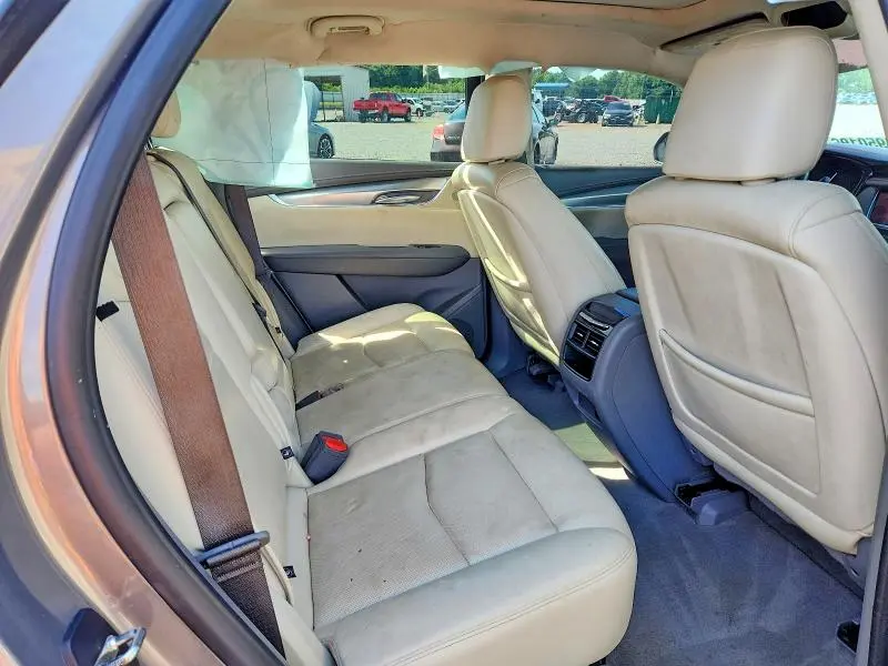 2019 CADILLAC XT5 PREMIUM LUXURY  
