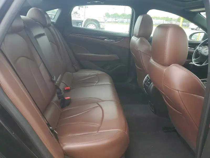 2019 BUICK LACROSSE AVENIR  