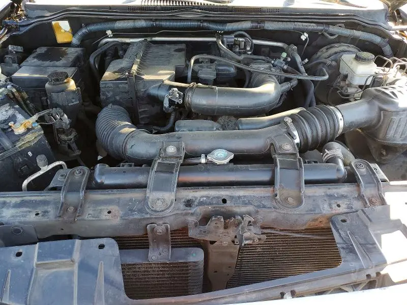 2011 NISSAN FRONTIER S  