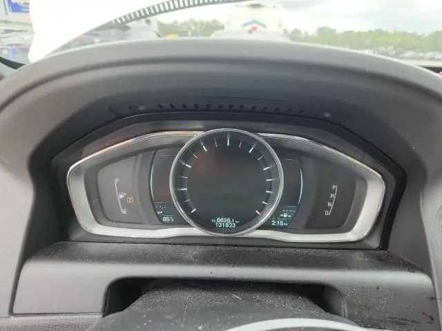 2015 VOLVO XC60 T6 PLATINUM  