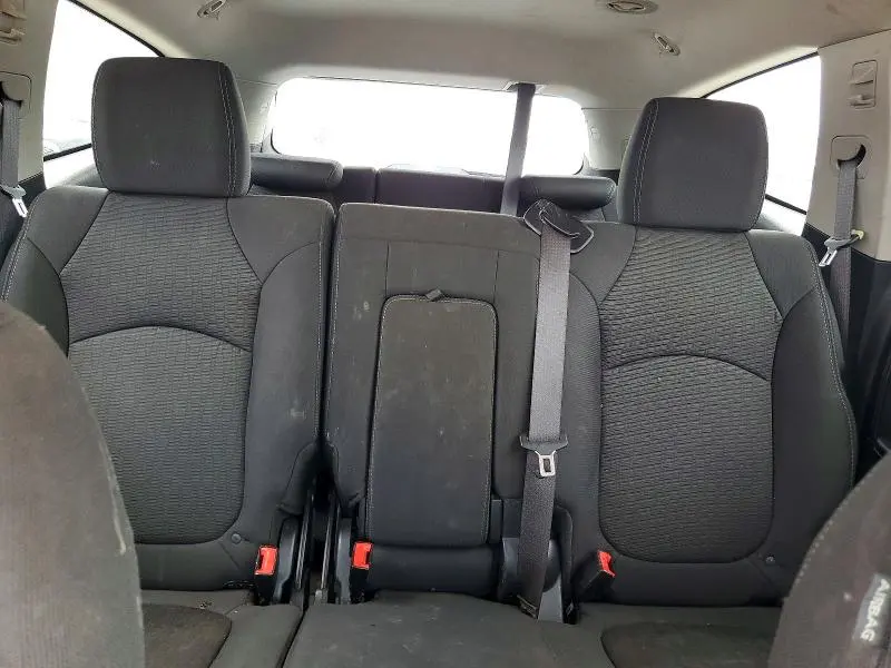 2014 CHEVROLET TRAVERSE LT  
