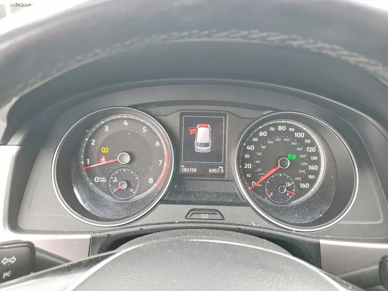 2019 VOLKSWAGEN ATLAS SE  