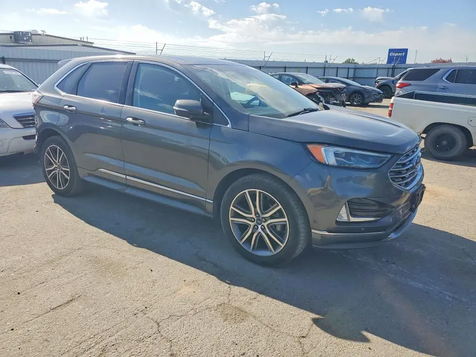 2019 FORD EDGE TITANIUM  