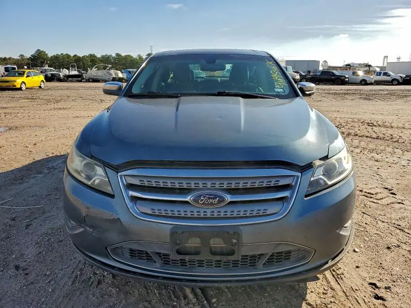 2010 FORD TAURUS LIMITED  