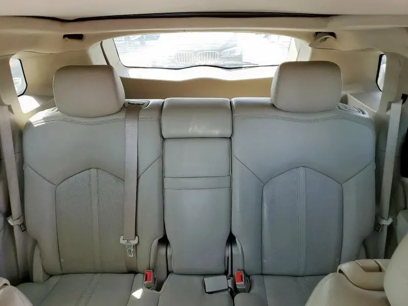 2012 CADILLAC SRX PERFORMANCE COLLECTION  