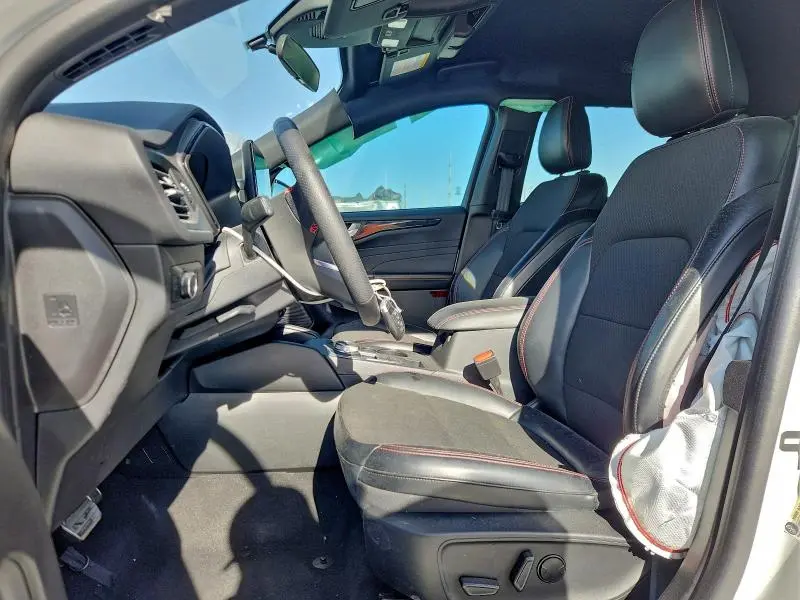 2023 FORD ESCAPE ST LINE  