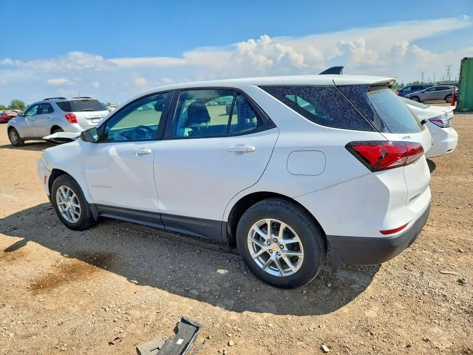 2022 CHEVROLET EQUINOX LS  