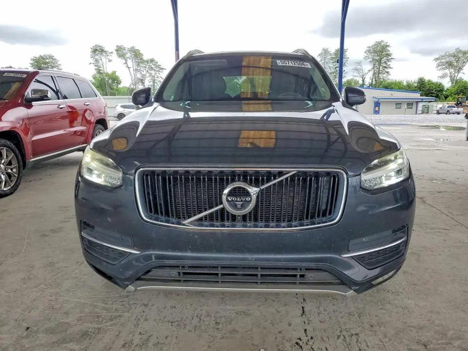 2017 VOLVO XC90 T5  