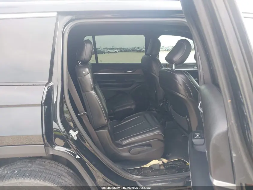 2024 JEEP GRAND CHEROKEE L LIMITED 4X2