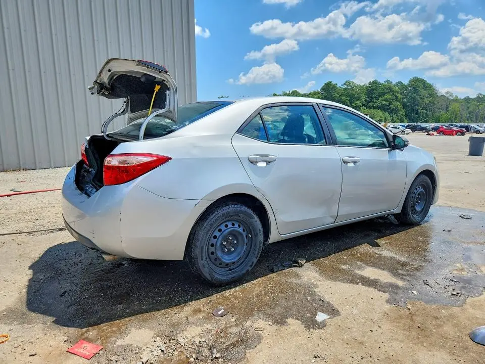2018 TOYOTA COROLLA LE  