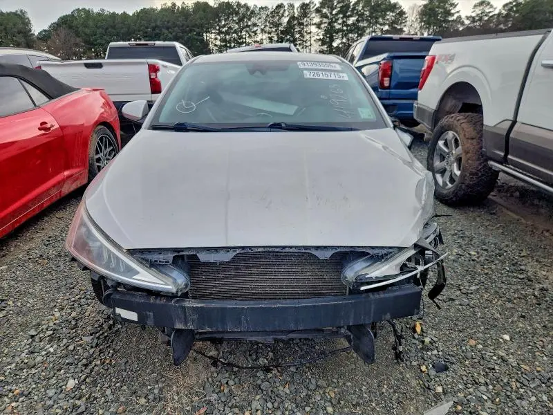 2019 HYUNDAI ELANTRA SEL  
