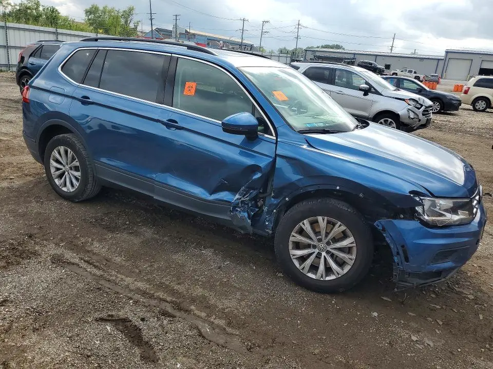 2019 VOLKSWAGEN TIGUAN SE  