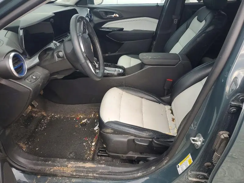 2025 CHEVROLET TRAX 1LT  