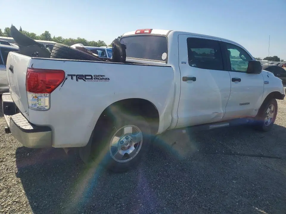 2010 TOYOTA TUNDRA CREWMAX SR5  