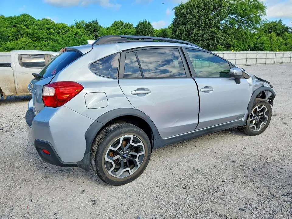 2017 SUBARU CROSSTREK LIMITED  