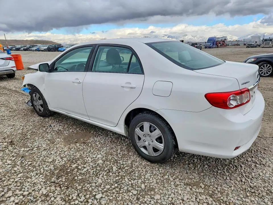 2011 TOYOTA COROLLA LE  
