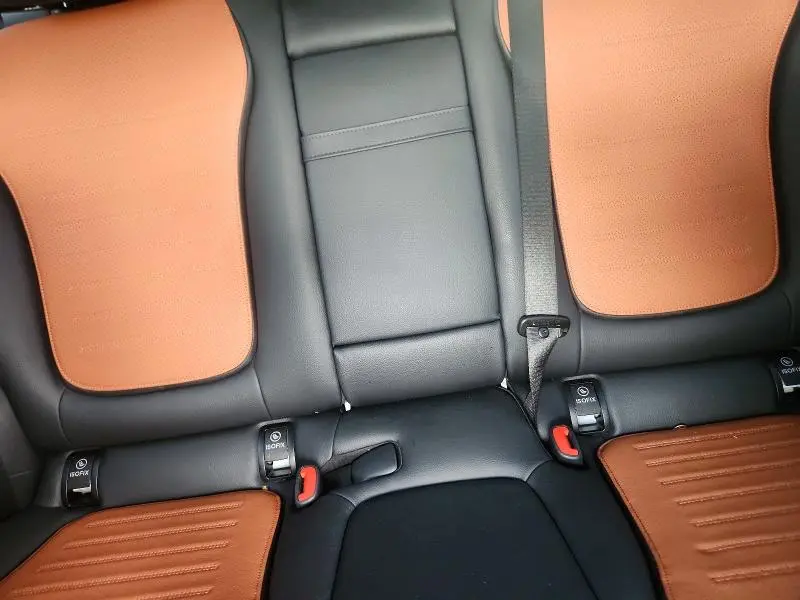 2024 MERCEDES-BENZ GLC 300  