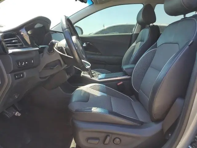 2022 KIA NIRO S  