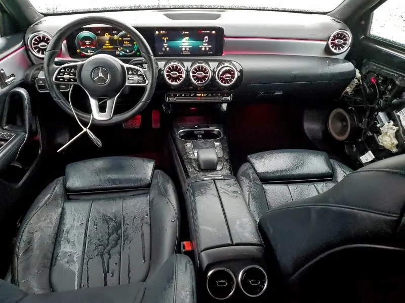 2021 MERCEDES-BENZ A 220  