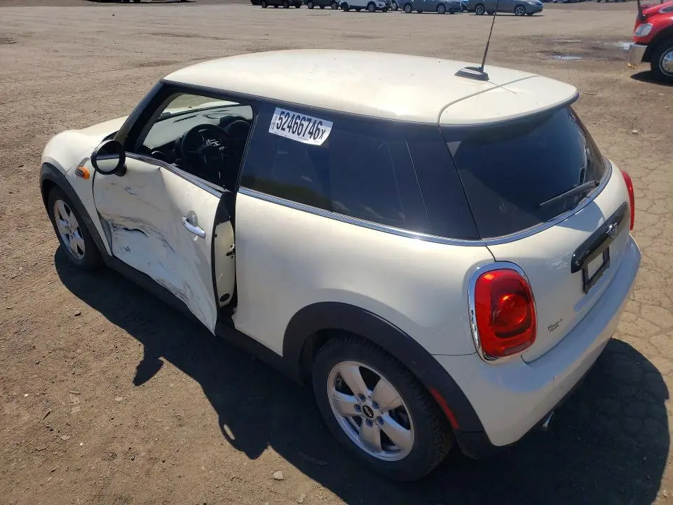 2019 MINI COOPER   