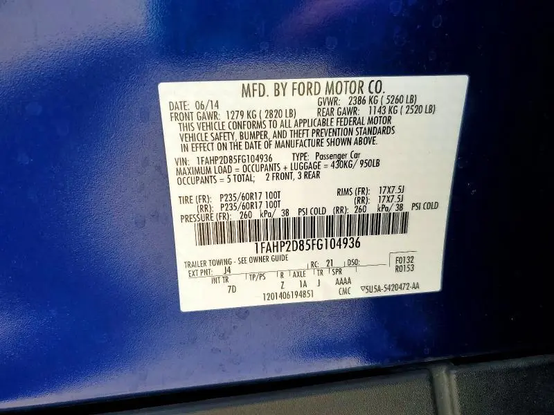 2015 FORD TAURUS SE  