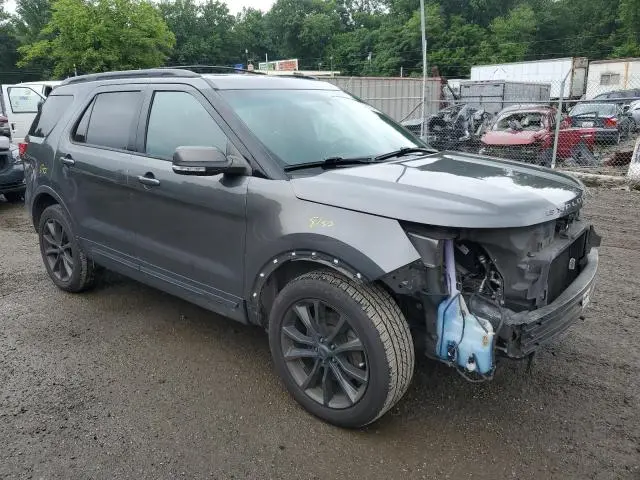 2017 FORD EXPLORER XLT  