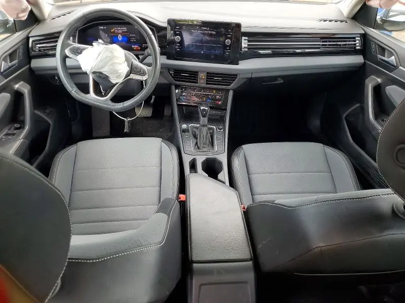 2025 VOLKSWAGEN JETTA SE  