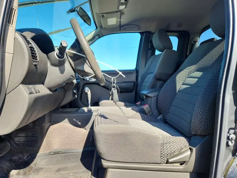 2010 NISSAN FRONTIER   