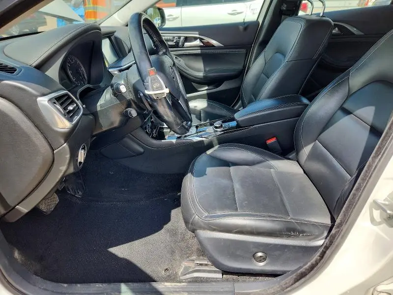 2017 INFINITI QX30 PREMIUM  