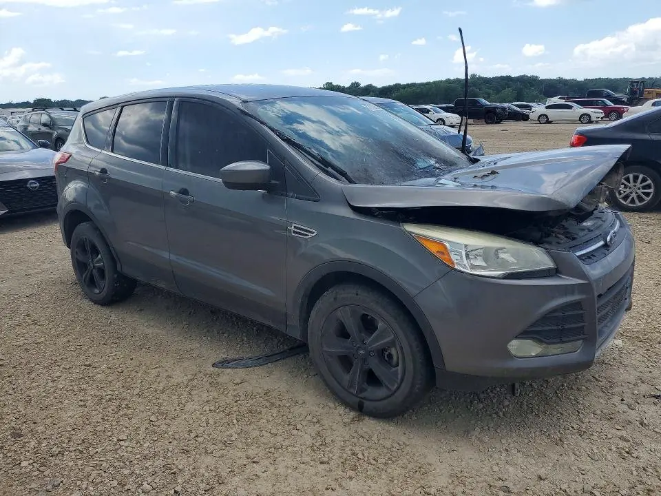 2014 FORD ESCAPE SE  