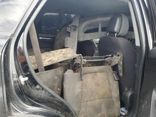 2011 KIA SORENTO BASE  