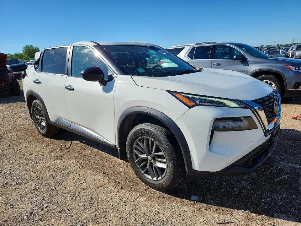 2021 NISSAN ROGUE S  