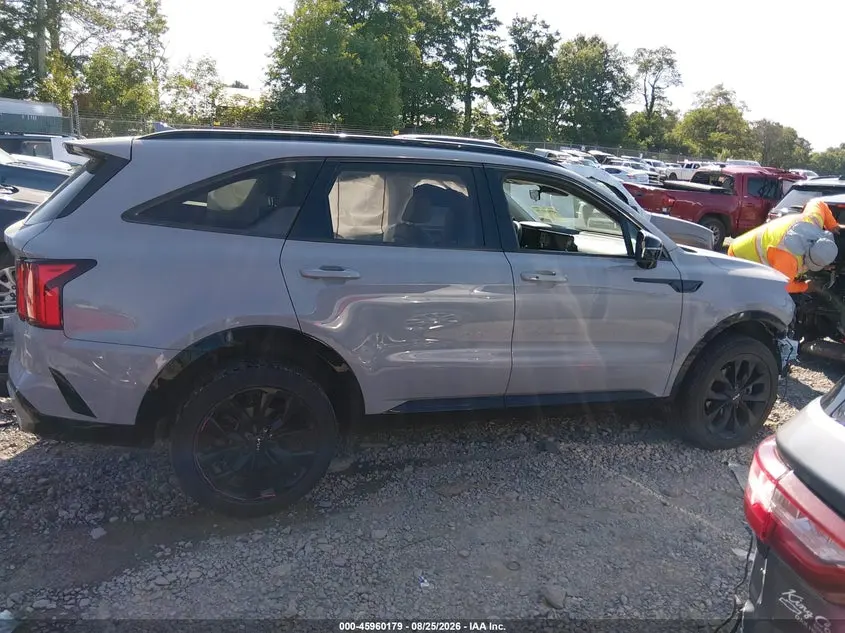 2022 KIA SORENTO SX