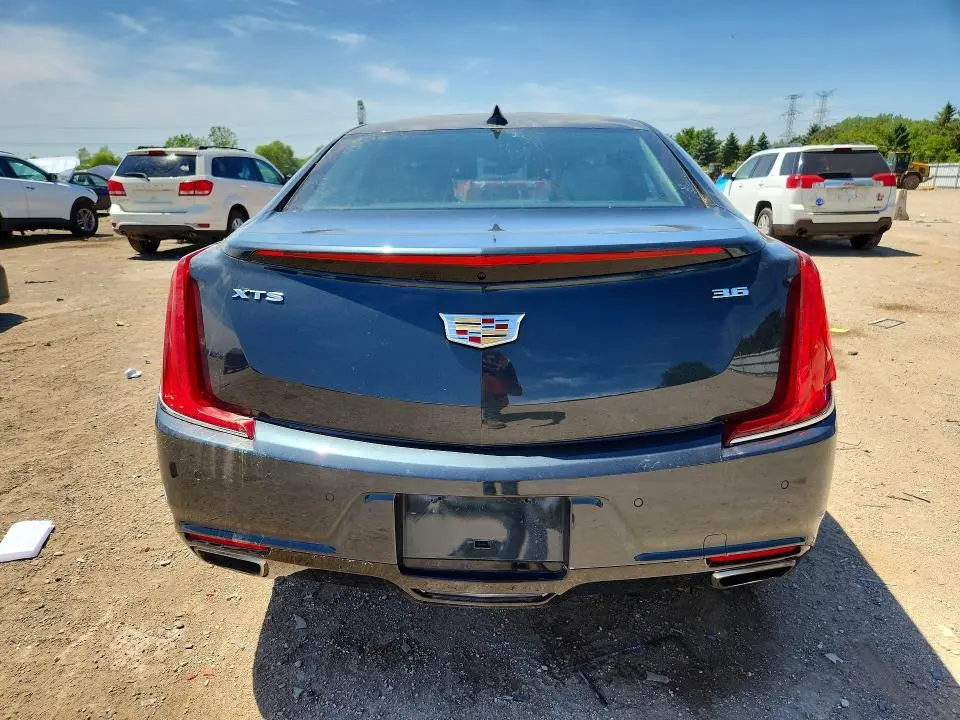 2018 CADILLAC XTS LUXURY  