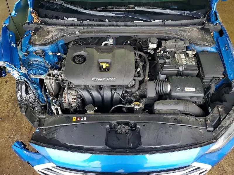 2017 HYUNDAI ELANTRA SE  