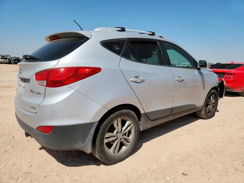 2012 HYUNDAI TUCSON GLS  