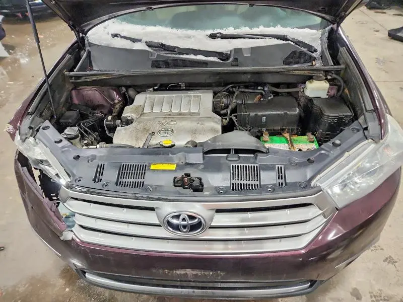 2011 TOYOTA HIGHLANDER LIMITED  