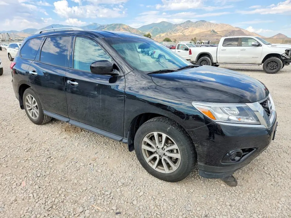 2013 NISSAN PATHFINDER S  